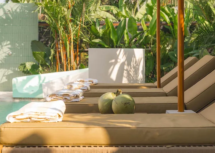 Villa Loka Sama, Tropical Oasis 3br Private Pool In